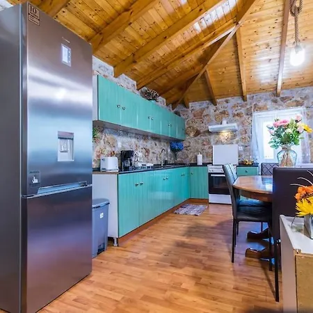 Artemis Holiday home Fregkena